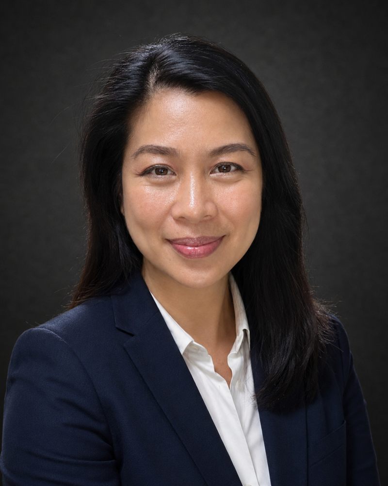 Lee, Pinoy Realtor